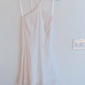 While Hollister Dress